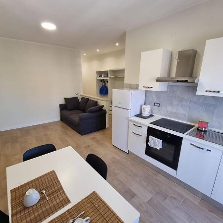 Quiet Rest Apartment Fiumicino Bagian luar foto