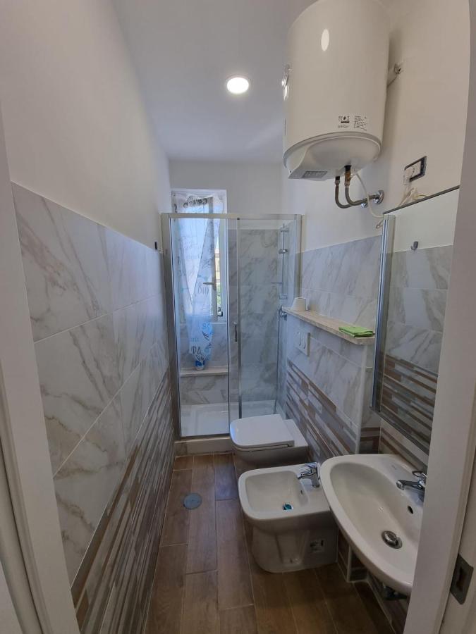 Quiet Rest Apartment Fiumicino Bagian luar foto